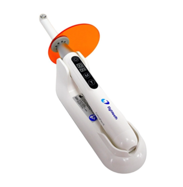 دستگاه پلیمریزاسیون نوری لایت کیور (Light Cure) - قلب تپنده دندانپزشکی مدرن